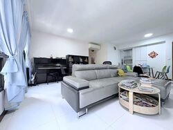 Blk 546C Segar Vale (Bukit Panjang), HDB 5 Rooms #526515001